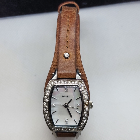 FOSSIL Women's Watch - Picture 2 of 12